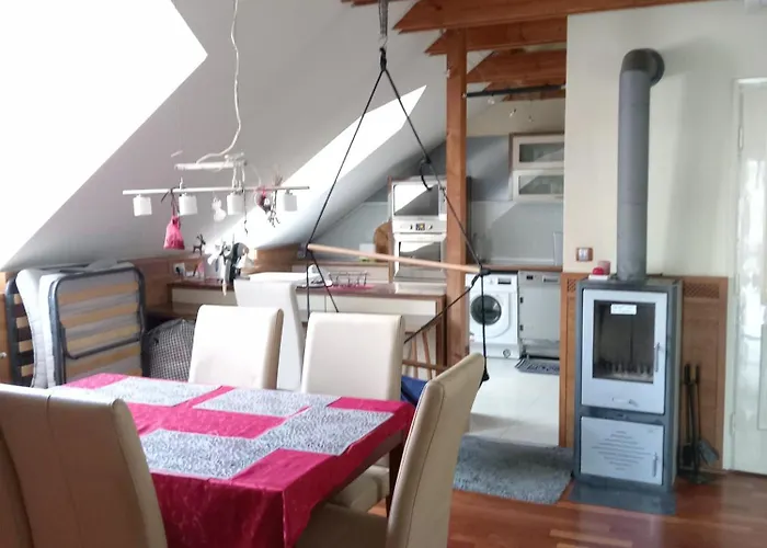 Βίλα Galeria Veszprém